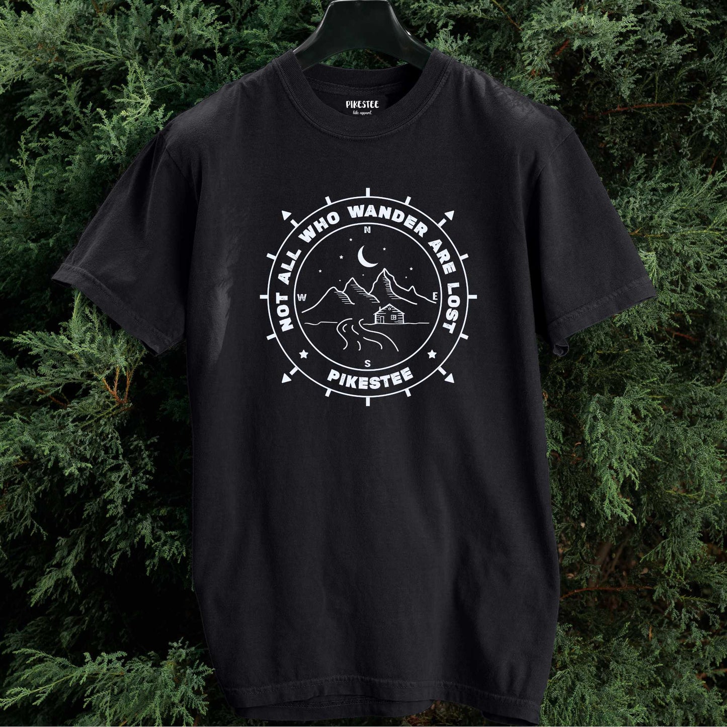 Not All Who Wander Cadran T-shirt