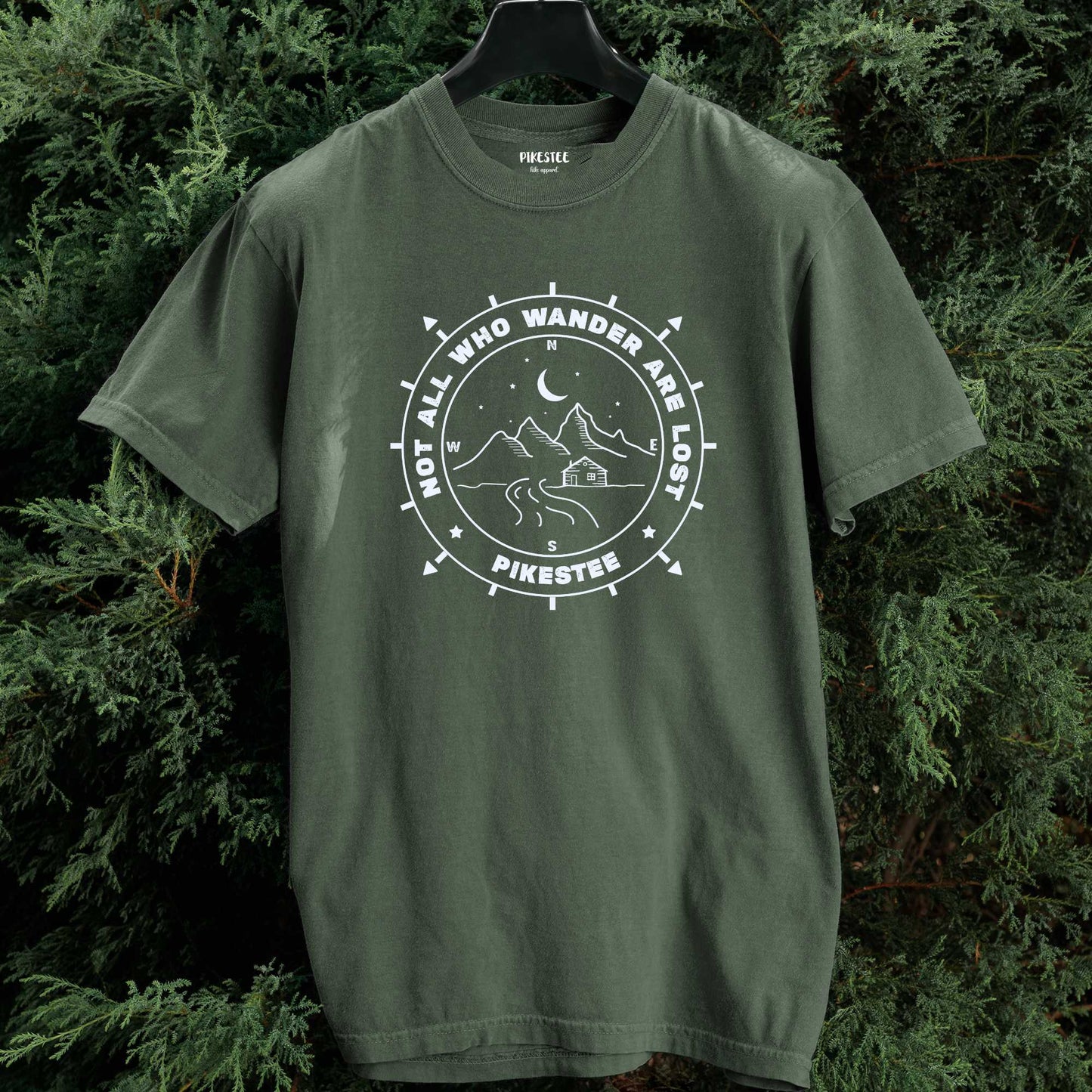 Not All Who Wander Cadran T-shirt
