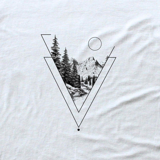 Geometrical Mountain landscape T-shirt