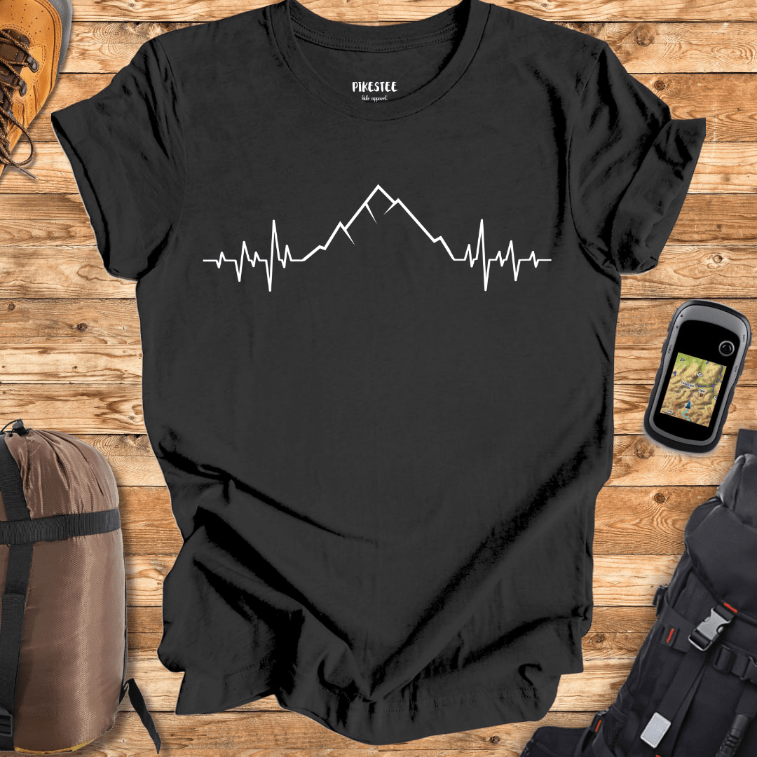 "Heart Beat mountain" White T-shirt