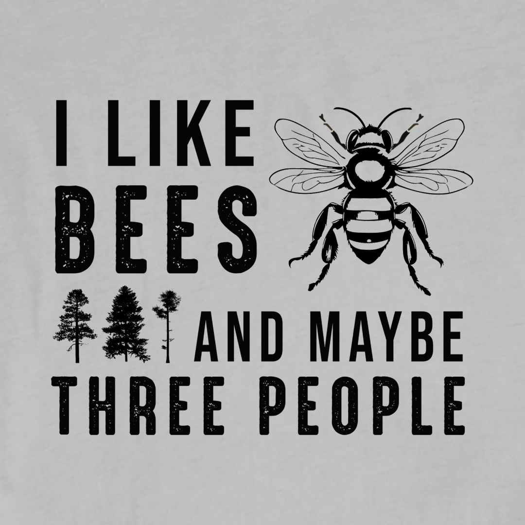 "I Like Bees And Maybe Three People" graphic T-shirt