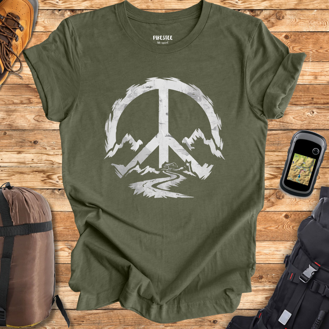 "Peace Mountain" graphic T-shirt