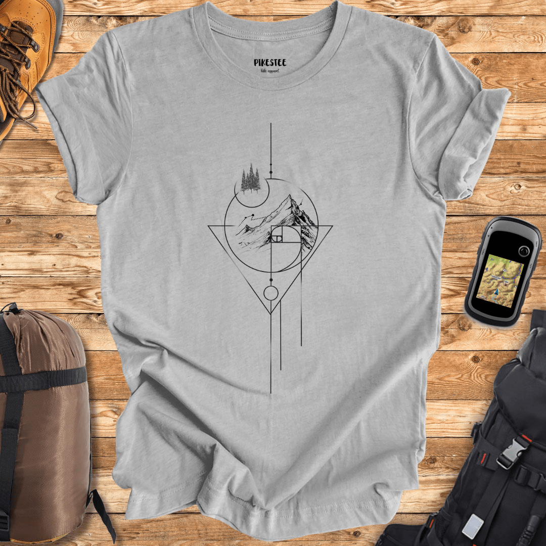 "Geometric Art Mountain design" T-shirt