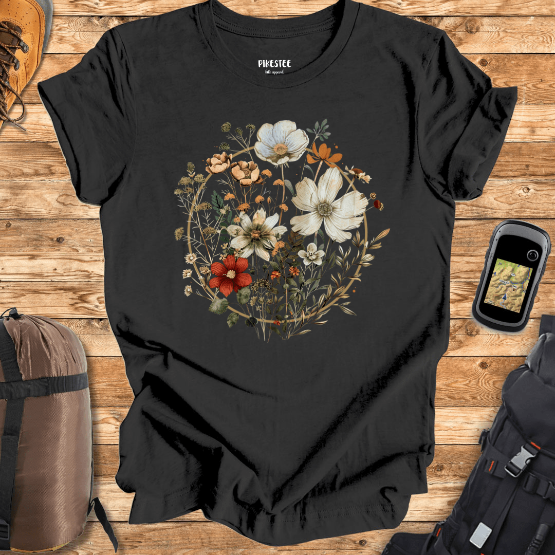 "Flowers gold circle" graphic T-shirt