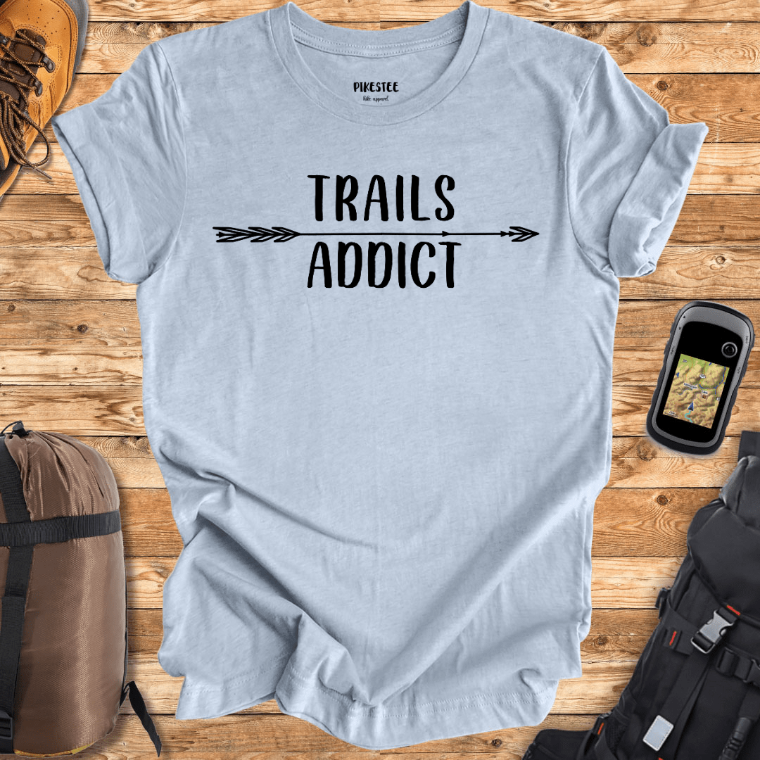 "Trails Addict" graphic T-shirt