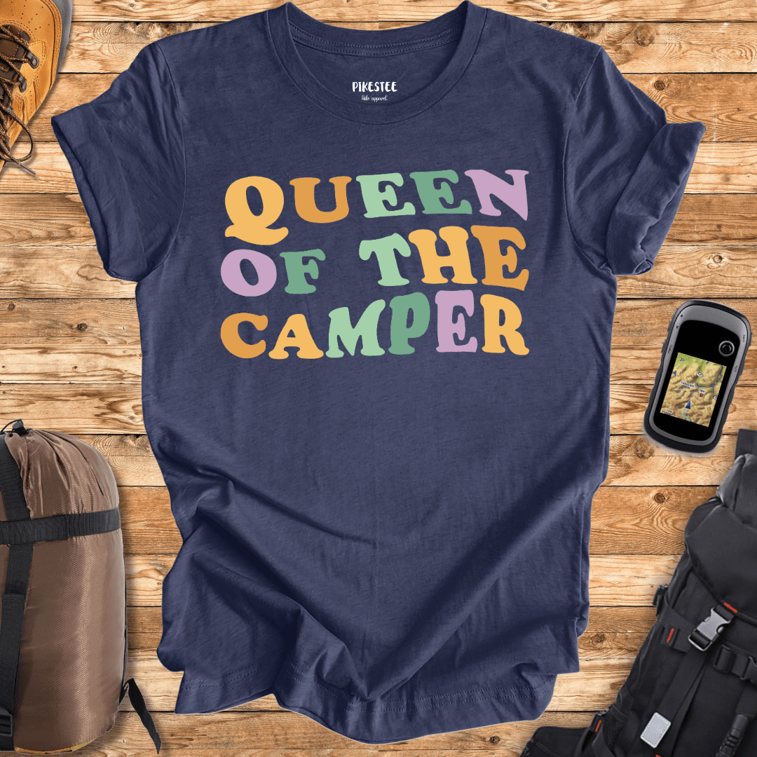 "Queen Of The Camper" graphic T-shirt