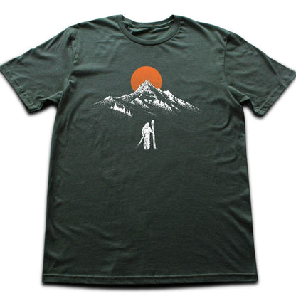 Walking Skier Mountain T-shirt - Military Green