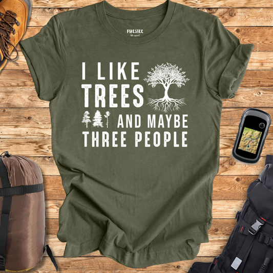 "I Like Trees And Maybe Three People" graphic T-shirt