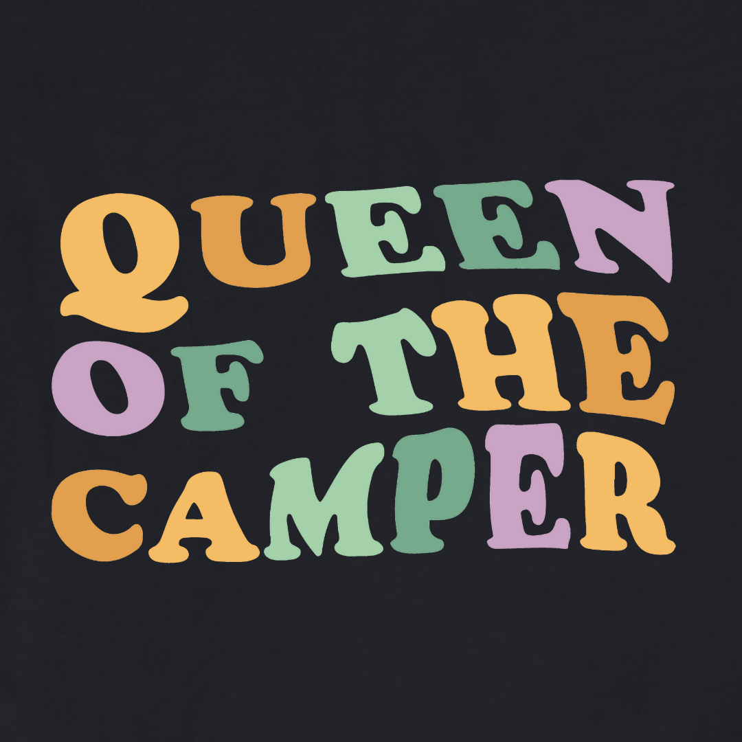 "Queen Of The Camper" graphic T-shirt