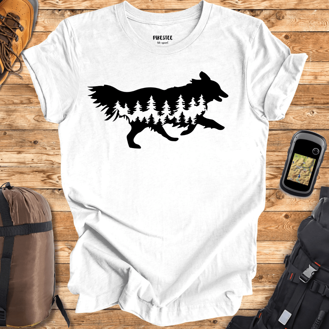 "Wild Dog" graphic T-shirt