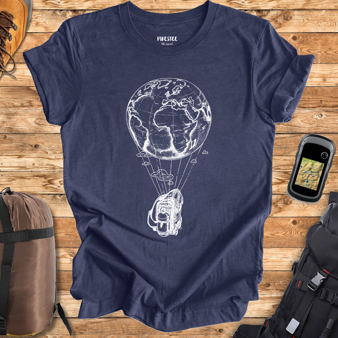 "Earth's backpack Hot Air Balloon" Graphic T-shirt