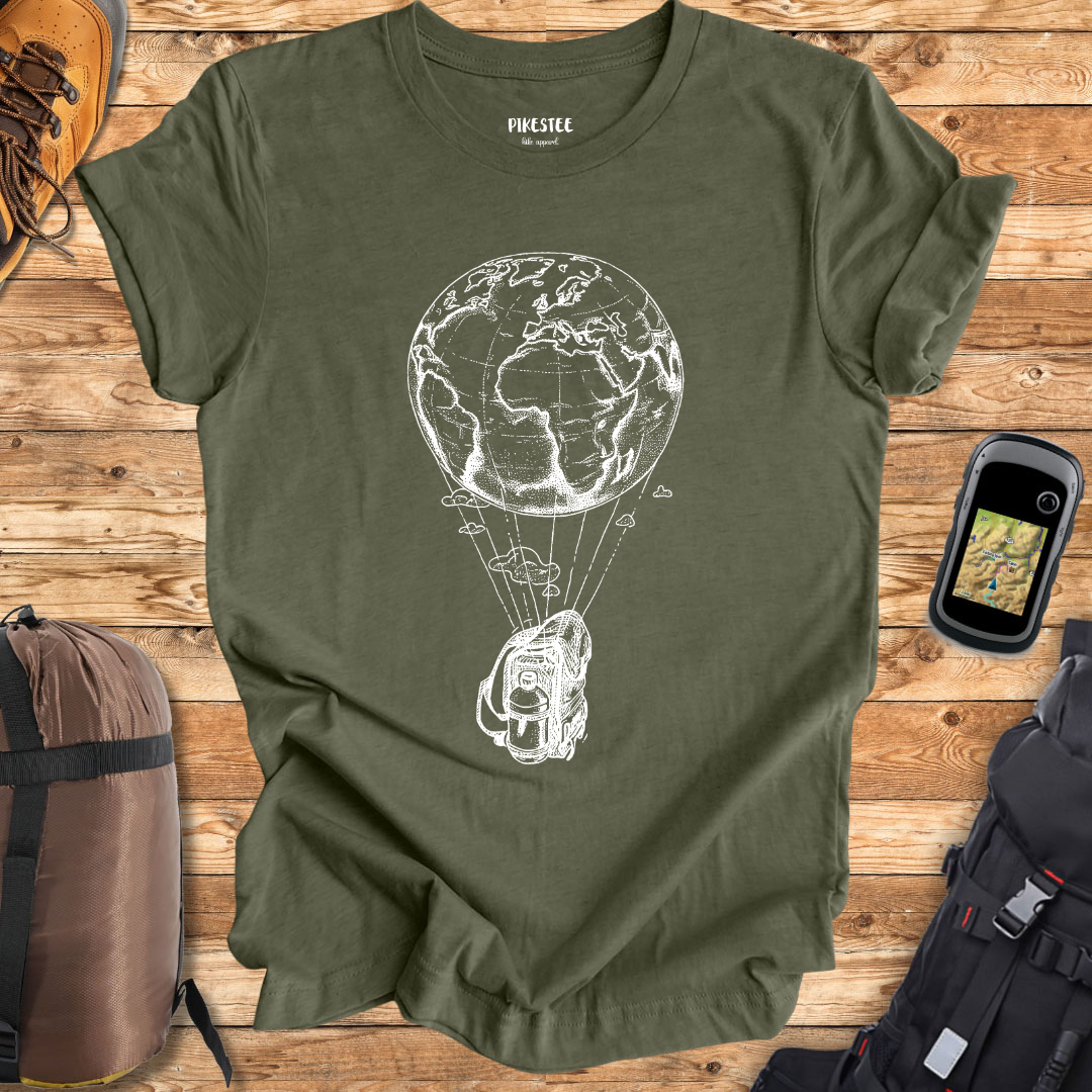 "Earth's backpack Hot Air Balloon" Graphic T-shirt