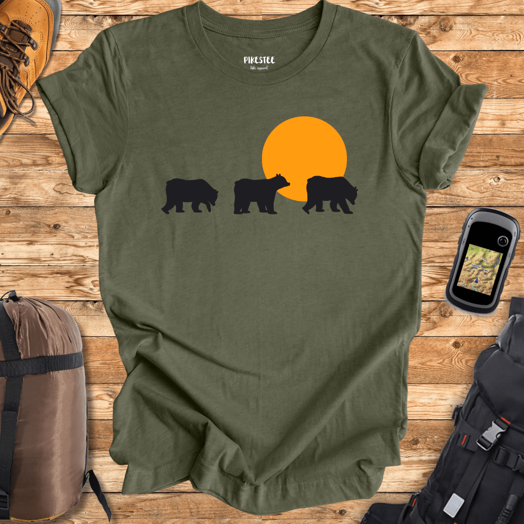 Bear Family Graphic T-shirt