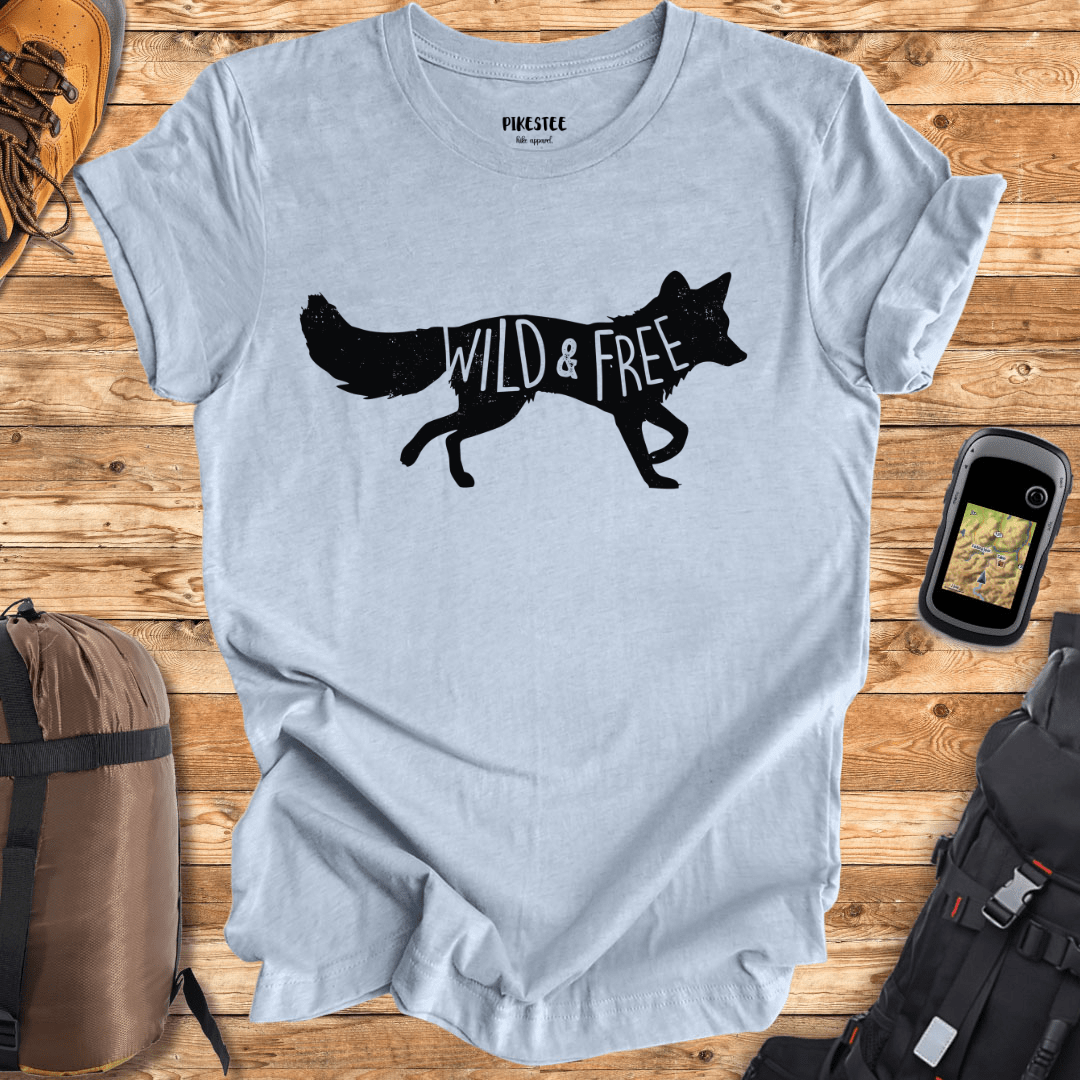 Wild and Free Fox Graphic T-shirt