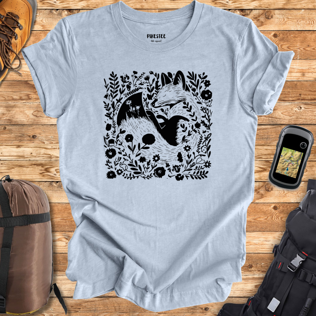 Fox Floral Patern Graphic T-shirt